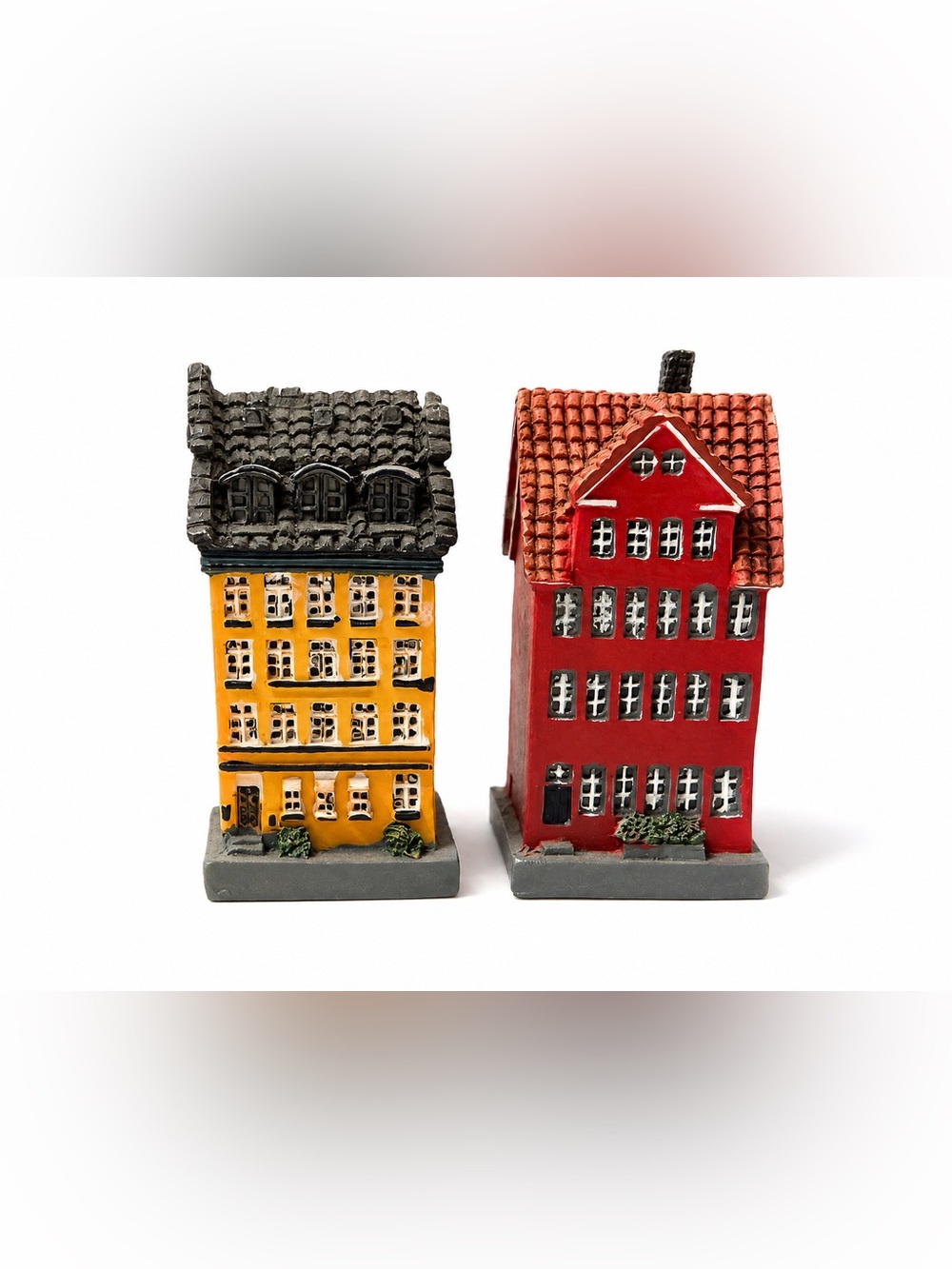 Set of 2 European Miniature House Figurines – Travel Souvenir Decor